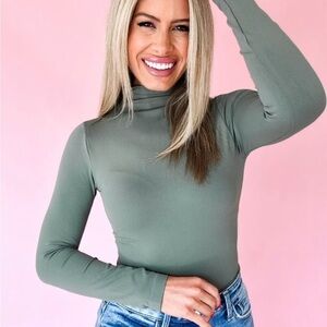 Yelete - Smokey Olive Mock Neck Top
